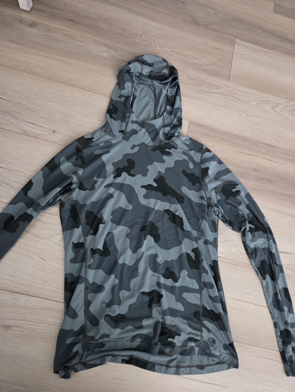 Mountain Hardware Bundle💚💙 - Picture 10 of 15